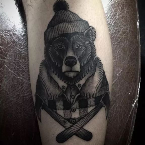 tatuaggio orso antropomorfo